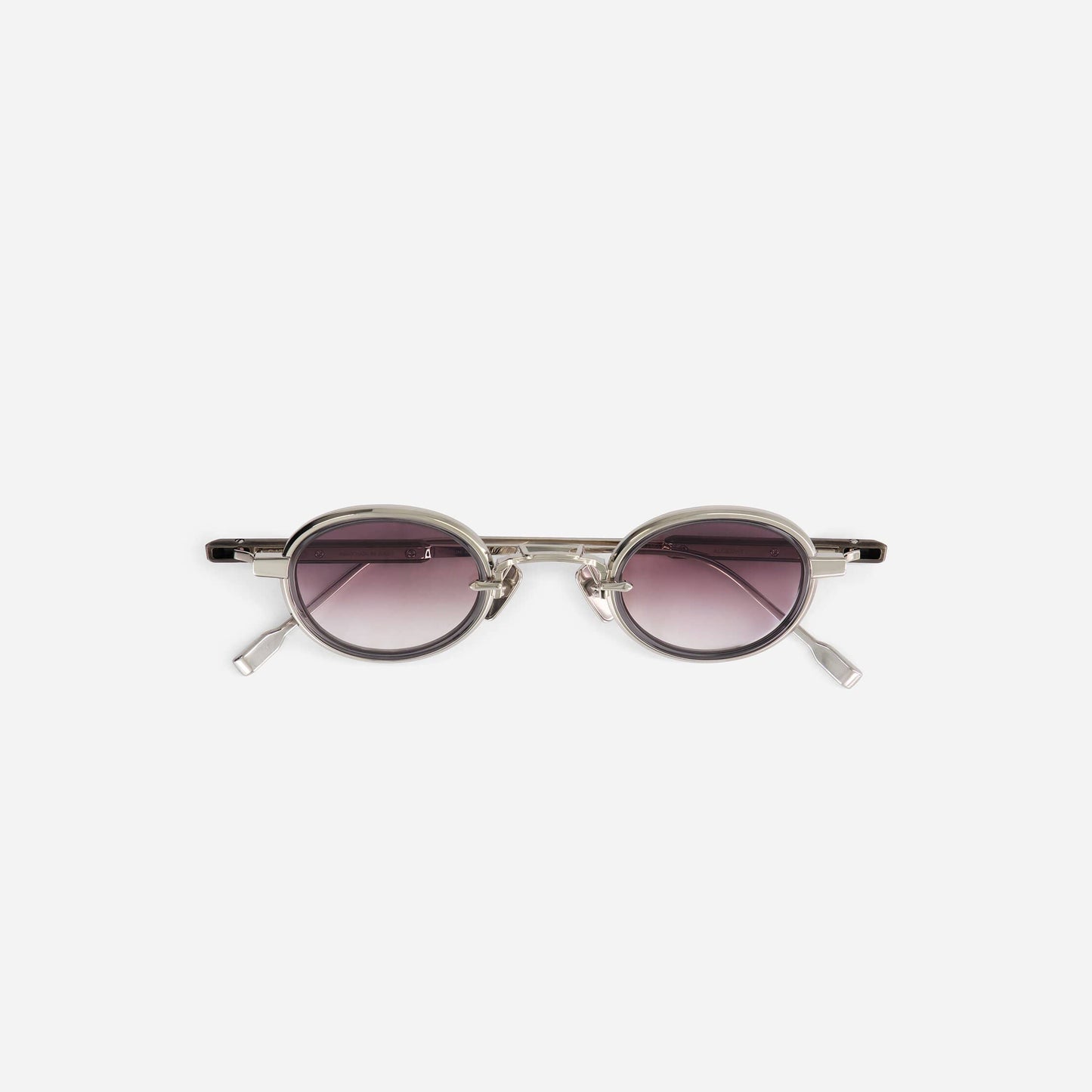 Algedi-T P/AS-1 sunglasses in lunar gold and platinum with a crystal grey insert, crafted and numbered in Fukui, Japan by SATO. A refined and exclusive design.