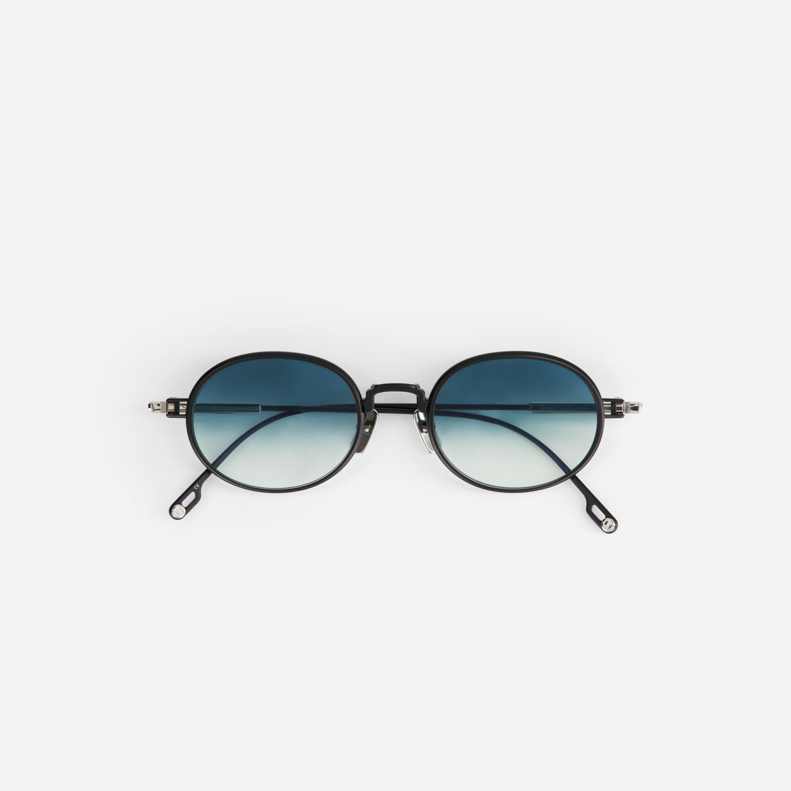 Sato - Acamar S105 - Mat Black & platinium
