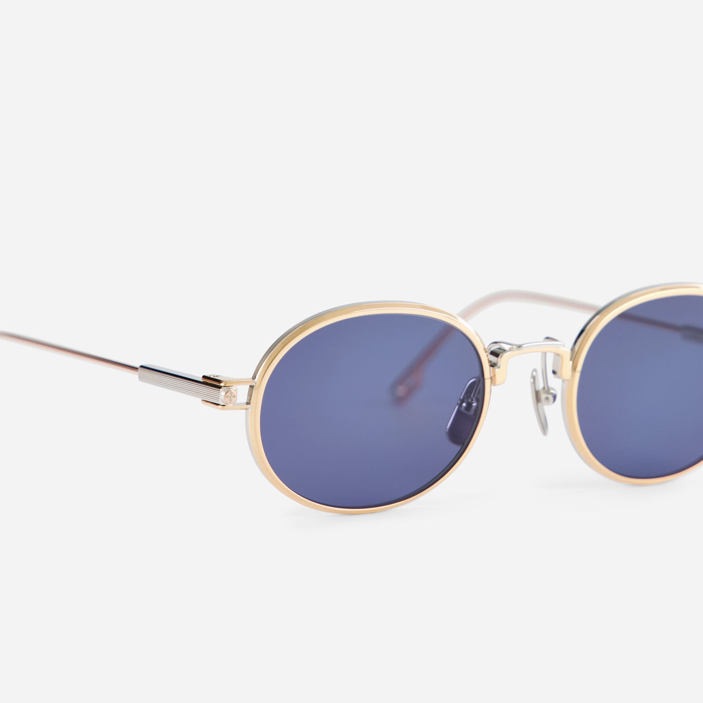 Sato I Acamar collection I Acamar S104 I Purple lenses