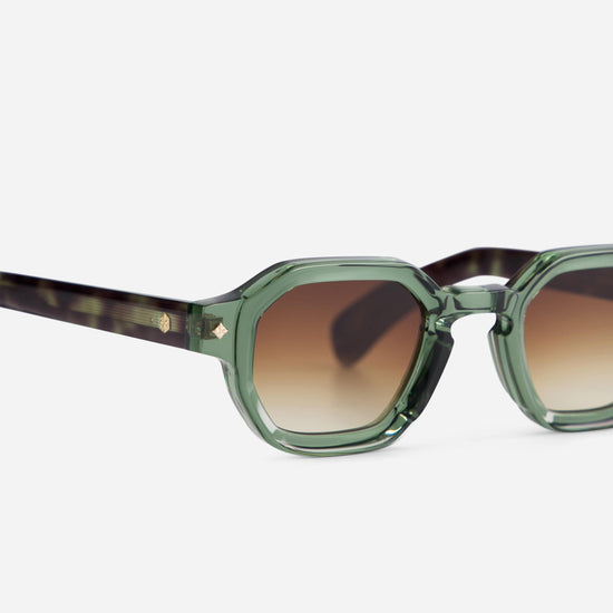 Almach TA-1 features dark green frames with tortoise green detailing on the temples, bringing a fresh look from the new collection.