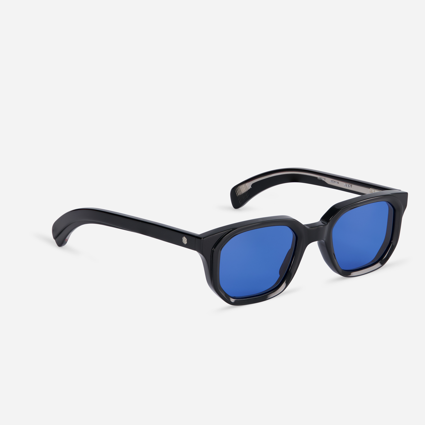 Sato Aliot Glasses: The perfect blend of black style and the boldness of blue lenses for a unique look.