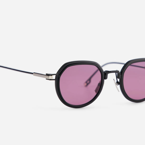 Experience the allure of Belel-T S2205 sunglasses with mesmerizing purple lenses and a sleek black insert.