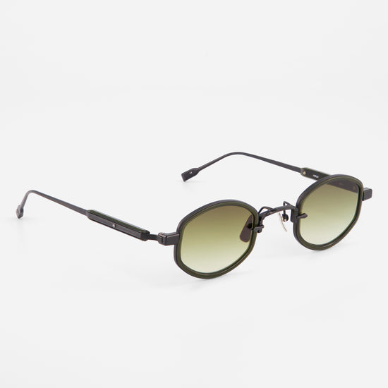Sunglasses with round frame and gradient lenses on a white background