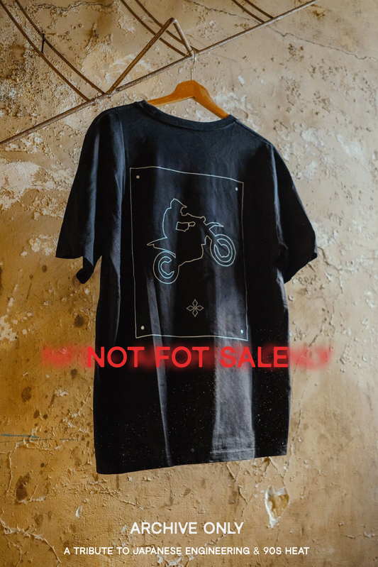 T-shirt made by Sato Eyewear in black and white