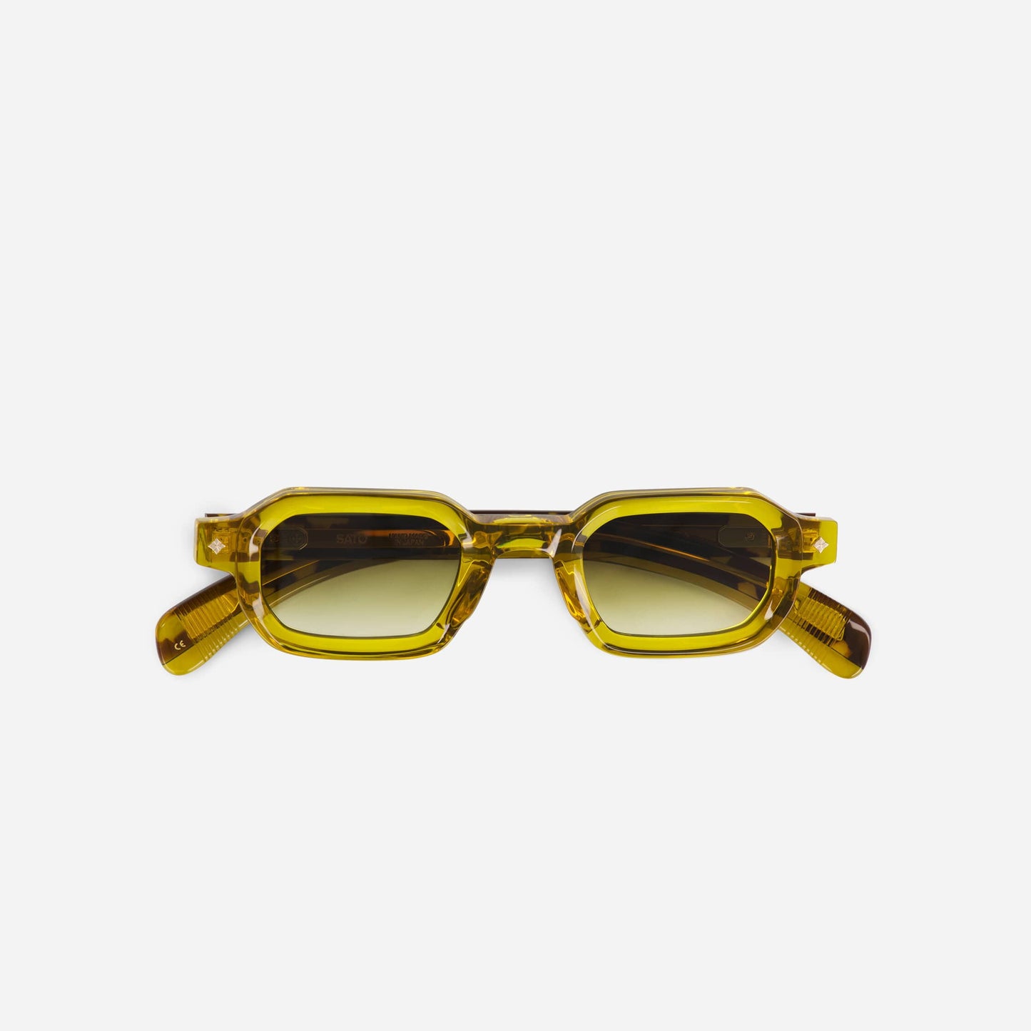 Vega BL sunglasses in blonde feature a vibrant yellow crystal frame, offering a fresh and playful aesthetic.